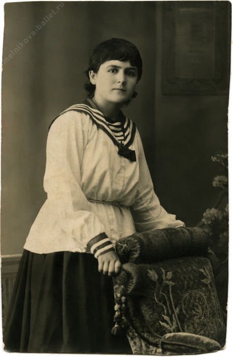 Мария Диомидовна Коротеева в возрасте 17 лет, 1922 год