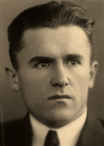 Григорий Диомидович Савченко - портрет (увеличенное фото для документов), конец 1930 - начало 1940 годов