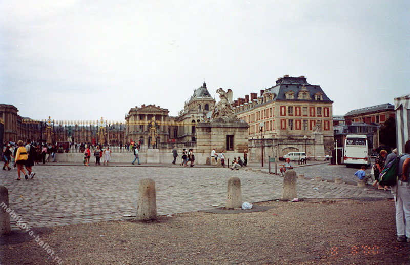 Площадь перед Версалем (2), Париж, фото 10б, 08.08.2000