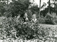 Зеленогорск, июнь 1957 г., фото 5, 6а и 6б