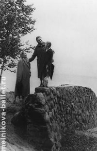 Зеленогорск, Л.Коротеева и ее знакомые, июль 1958 г., фото 3