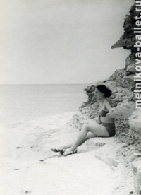 Пляж, Фальшивый Геленджик, ~ 1960 г., фото 5а и 5б