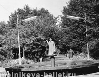 Шутки у фонтана, Волга, ~ 1973 - 1974 г., фото 10