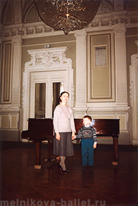 Л.Л.Мельникова и Р.Слесарев в Мариинском театре, 04.03.1999, фото 3