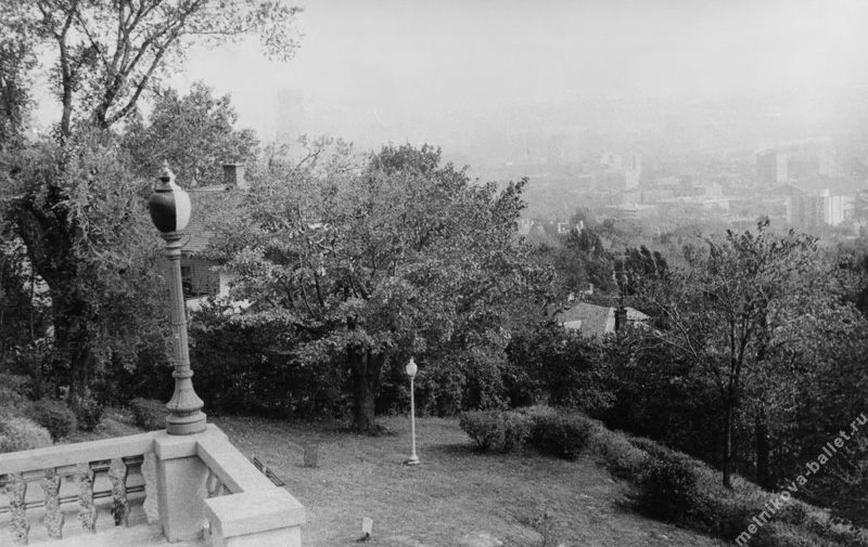 Терасса, вид на город - экскурсия по Монреалю, Канада, ~ 1964 год, фото 8